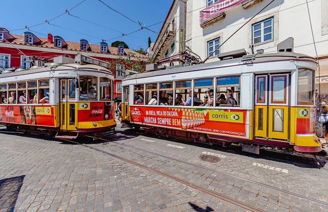 Visit Lisbon4Fun - Alfama-1