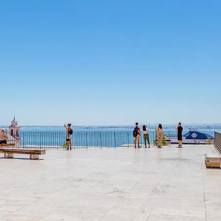 Visit Lisbon4Fun - Alfama-3