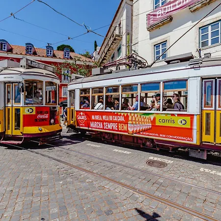 Visit Lisbon4Fun - Alfama-2